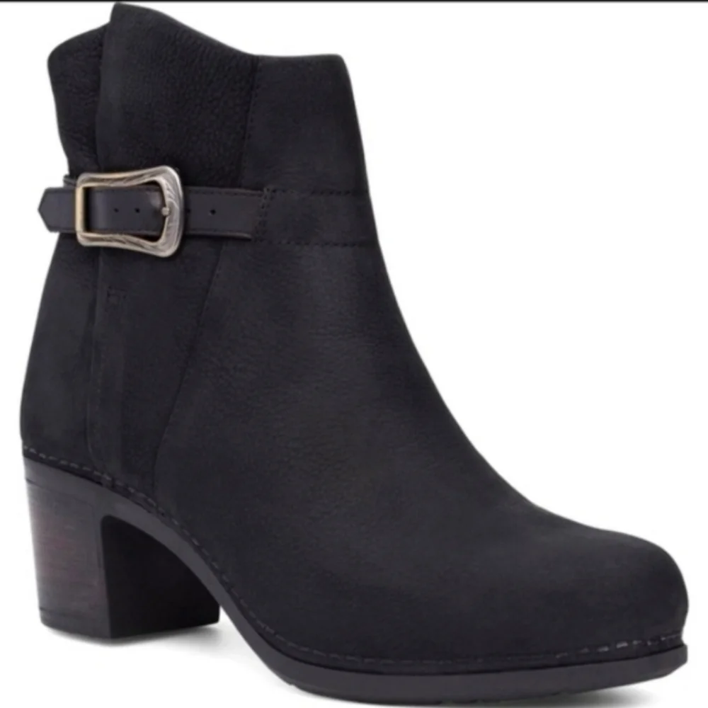 Dansko Hartley Black Nubuck Suede Leather‎ Buckle Heeled Ankle Boots Booties 41